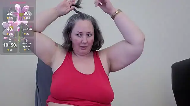 MilfGina online show from 28, 7, 2026