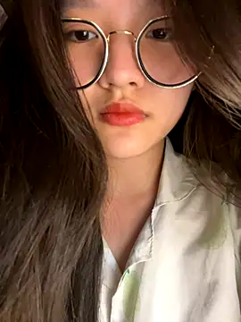 Krixxi22 online show from 12, 10, 2025