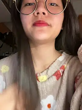 Krixxi22 online show from 6, 2, 2026