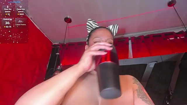 Taylor-hardcore online show from 27, 1, 2025