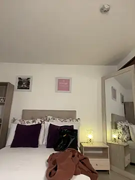 Snapshot of rubi_star chatting on 2, 10, 2025 rubi star online show from 2, 10, 2025