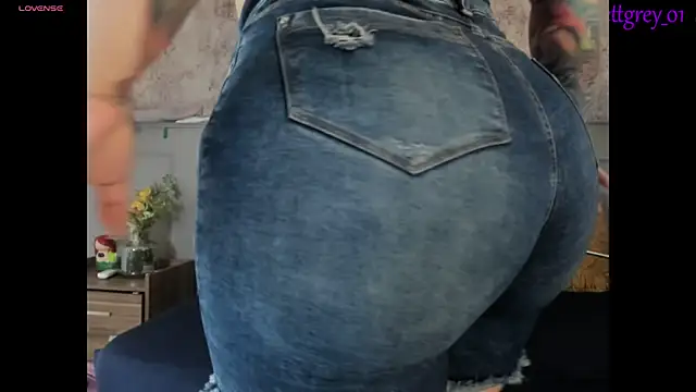 Snapshot of Scarlett_grey1 chatting on 30, 12, 2024 Scarlett grey1 online show from 30, 12, 2024