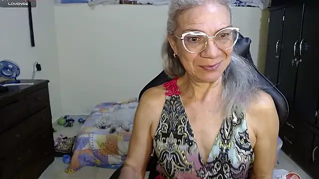 Snapshot of Giorgia_xue53 chatting on 1, 2, 2025 Giorgia xue53 online show from 1, 2, 2025