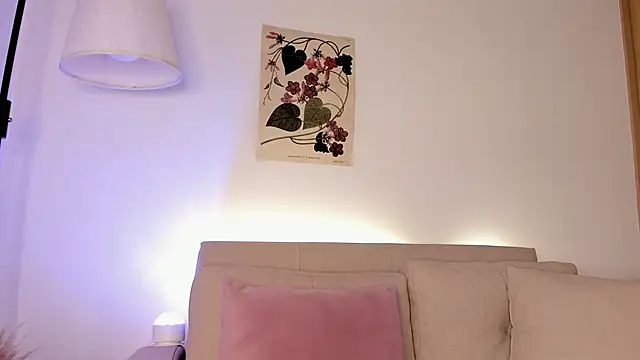 EmmaCollemann online show from 22, 6, 2026