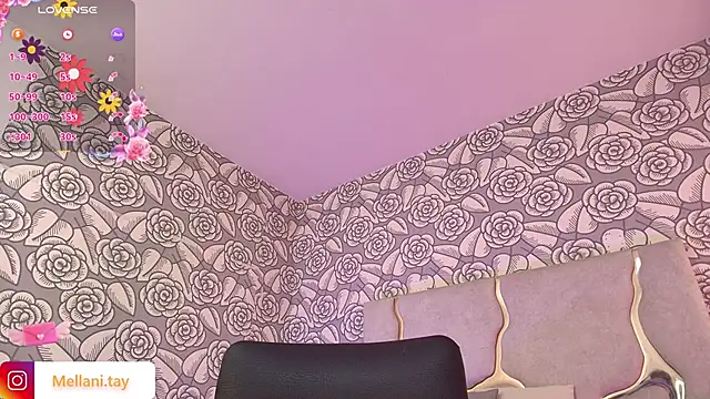 Snapshot of Mellani_tay chatting on 8, 2, 2025 Mellani tay online show from 8, 2, 2025