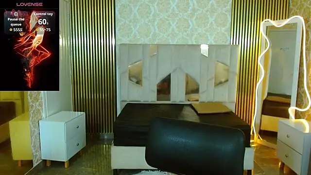 Snapshot of martinna_tay chatting on 28, 9, 2025 martinna tay online show from 28, 9, 2025