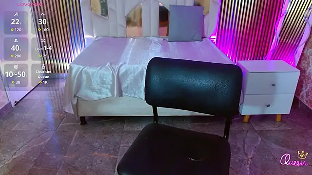 martinna tay online show from 20, 4, 2026