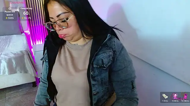 martinna tay online show from 4, 6, 2026