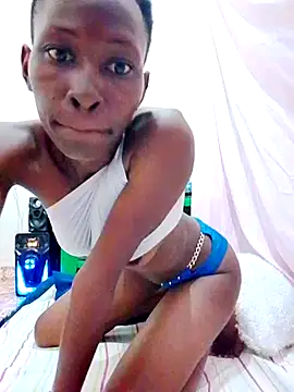 LOVELY-2BERRY online show from 7, 2, 2025