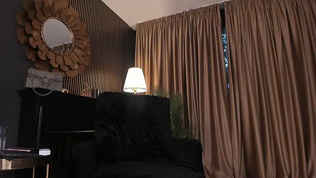 LovingBlondie online show from 24, 7, 2026