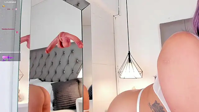 AliceHanz online show from 12, 1, 2025