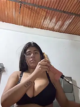 Rubi boobs  online show from 19, 4, 2026