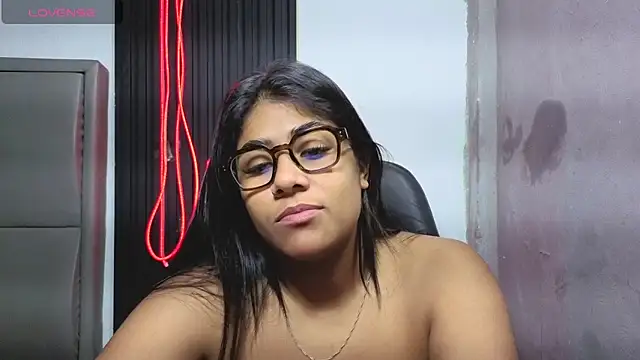 Rubi boobs  online show from 4, 6, 2026