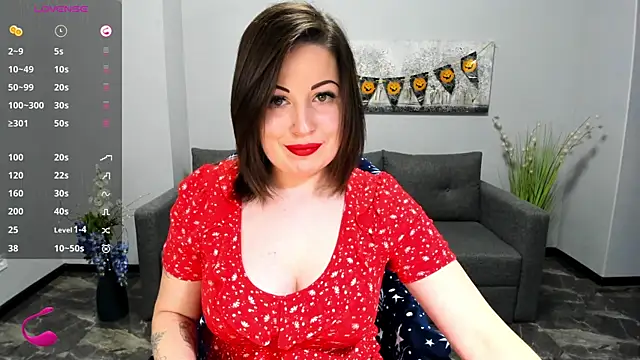 Emily Midlton online show from 3, 11, 2025