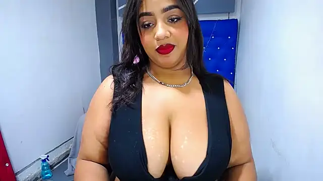 Snapshot of Mady_Kolemam chatting on 19, 12, 2025 Mady Kolemam online show from 19, 12, 2025