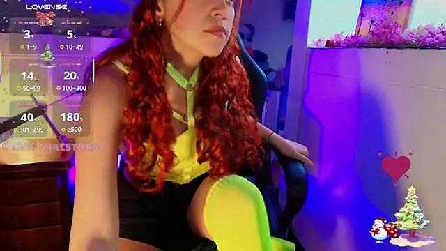 Snapshot of mariana_scott__ chatting on 16, 12, 2025 mariana scott online show from 16, 12, 2025