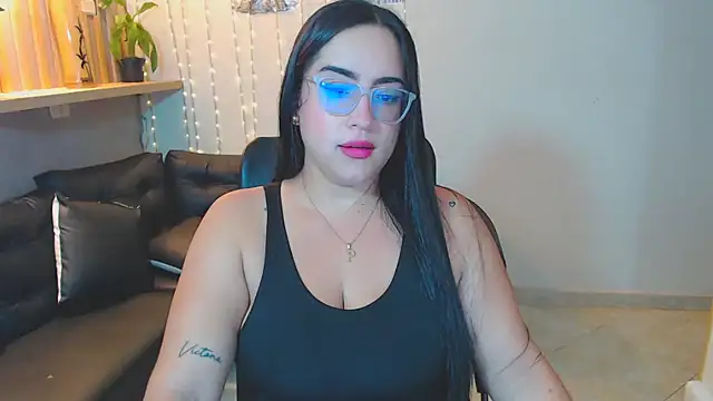 Sofiia davis23 online show from 28, 2, 2025