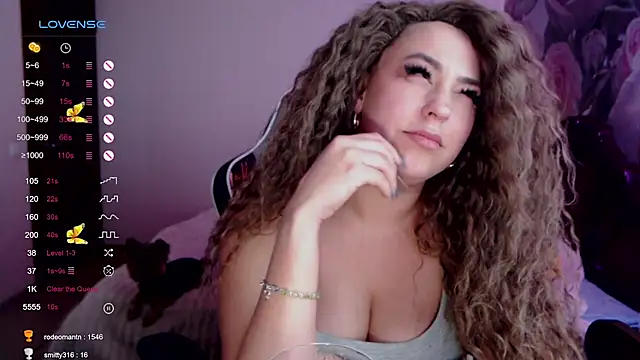 Snapshot of _Just_a_queen_3 chatting on 6, 12, 2024 Just a queen 3 online show from 6, 12, 2024