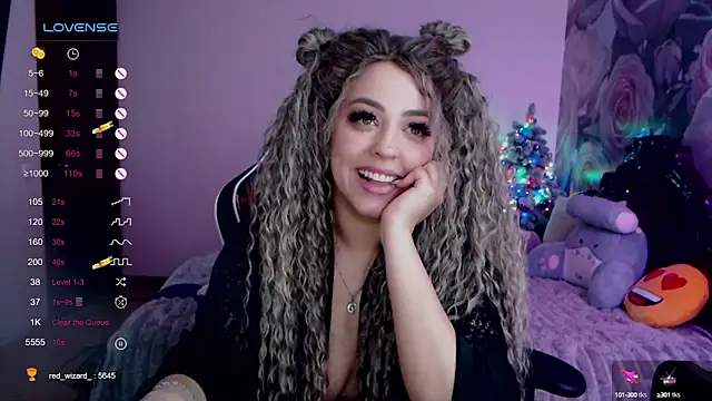 Snapshot of _Just_a_queen_3 chatting on 15, 1, 2025 Just a queen 3 online show from 15, 1, 2025