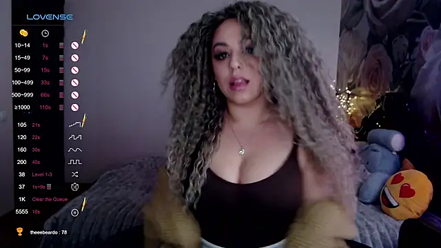 Snapshot of _Just_a_queen_3 chatting on 10, 3, 2025 Just a queen 3 online show from 10, 3, 2025