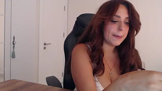  Just a queen 3 online show from 15, 6, 2026