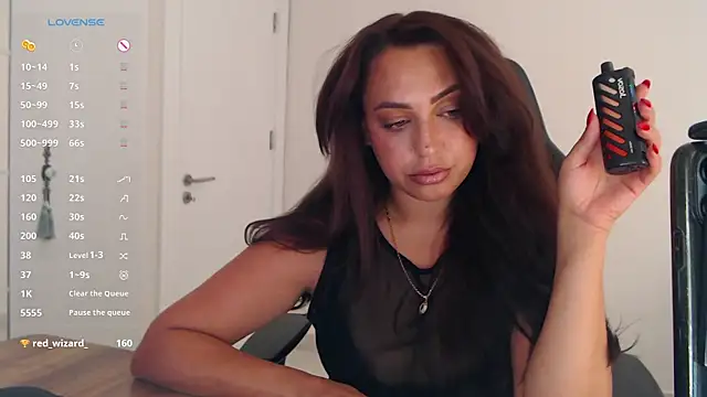  Just a queen 3 online show from 25, 6, 2026