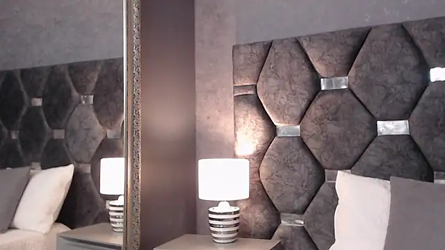 ScarletLenox online show from 14, 10, 2025