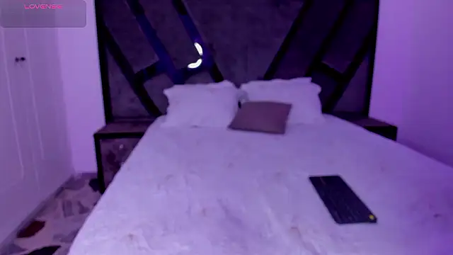 Snapshot of CandyMeyerss_ chatting on 6, 12, 2024 CandyMeyerss online show from 6, 12, 2024