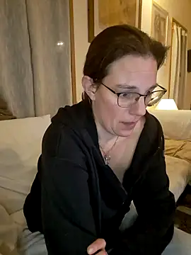 SpiceLea online show from 20, 1, 2025