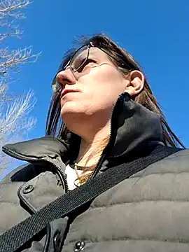 SpiceLea online show from 17, 3, 2025