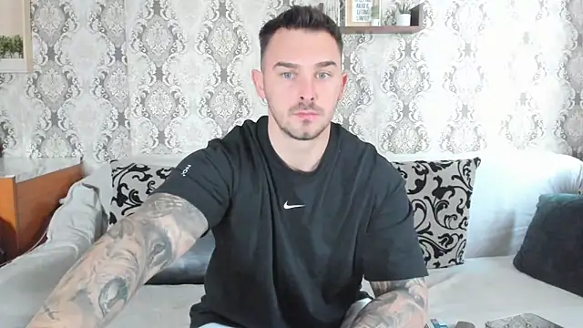 Jonmusclemaster online show from 14, 1, 2025