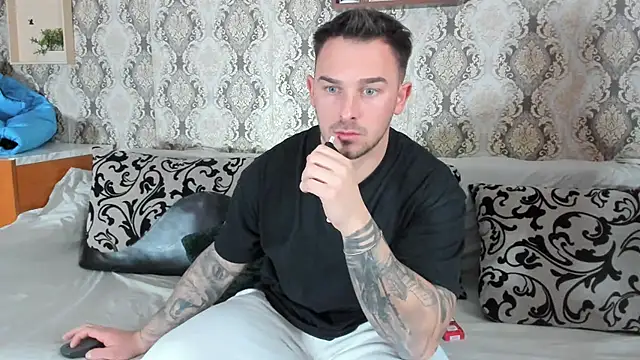 Jonmusclemaster online show from 4, 2, 2025