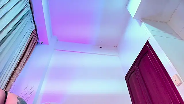 AlissaNix online show from 29, 4, 2026