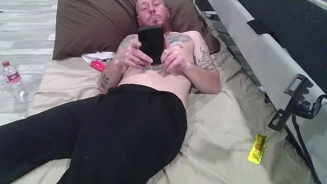 Snapshot of deepinnnnn chatting on 24, 2, 2025 deepinnnnn online show from 24, 2, 2025