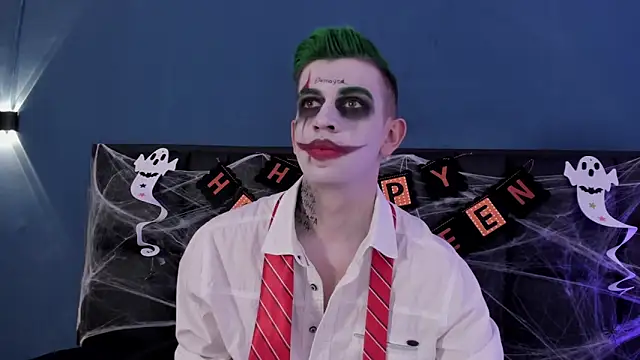 Snapshot of MikaelSlow chatting on 21, 10, 2025 MikaelSlow online show from 21, 10, 2025