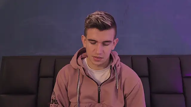 MikaelSlow online show from 11, 3, 2026