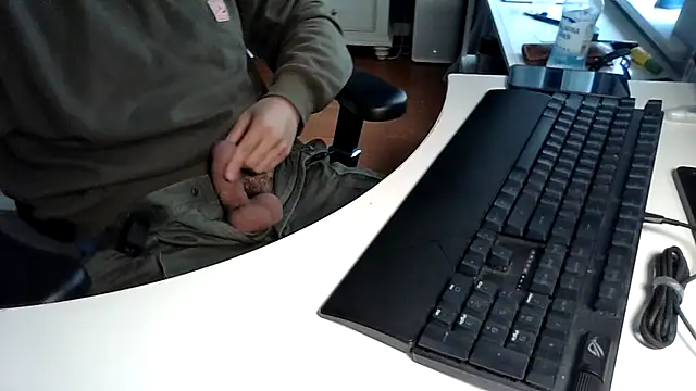 big-pig online show from 9, 11, 2025