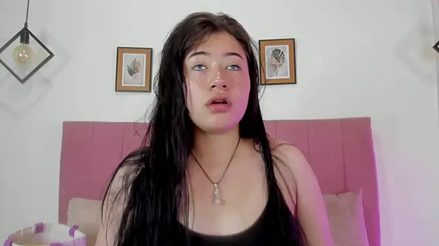 Snapshot of GENNESIS_LOVE chatting on 12, 9, 2025 GENNESIS LOVE online show from 12, 9, 2025