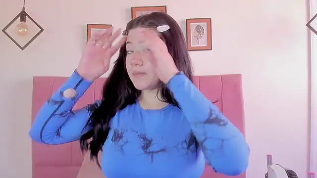 Snapshot of GENNESIS_LOVE chatting on 28, 9, 2025 GENNESIS LOVE online show from 28, 9, 2025