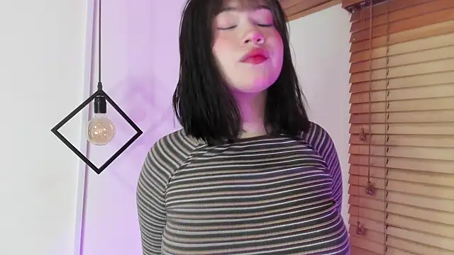 Snapshot of GENNESIS_LOVE chatting on 24, 11, 2025 GENNESIS LOVE online show from 24, 11, 2025