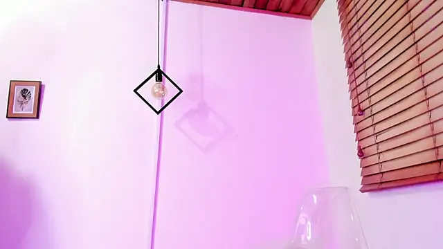 Snapshot of GENNESIS_LOVE chatting on 19, 12, 2025 GENNESIS LOVE online show from 19, 12, 2025