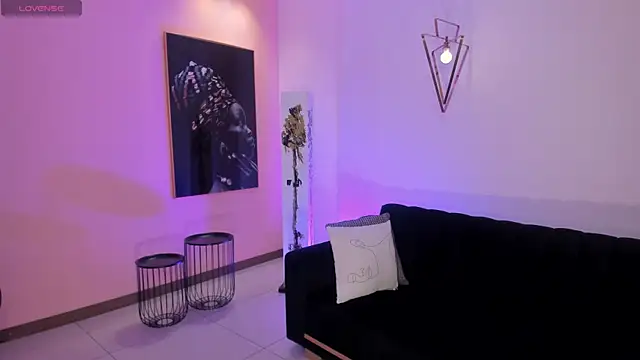 DonnaStonne online show from 21, 3, 2025