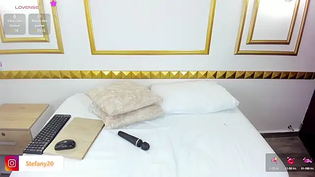 amor smith  online show from 19, 2, 2025