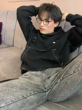 cherryy boy online show from 6, 6, 2026