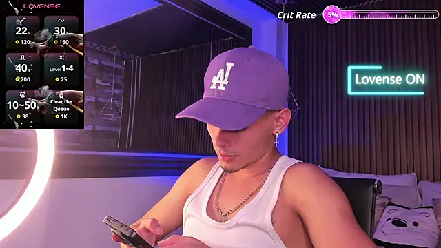  white fox 1 online show from 30, 9, 2025