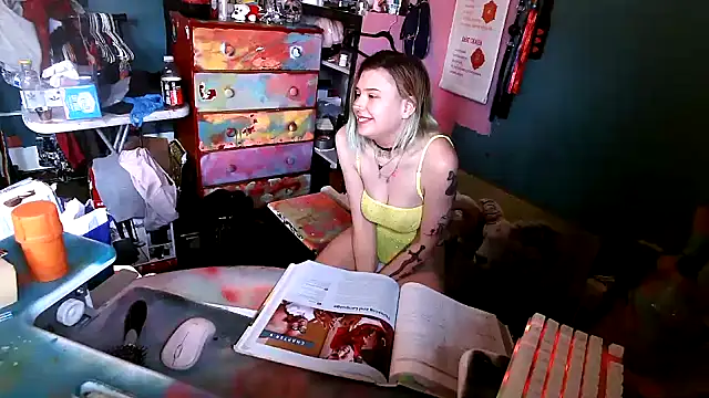 Snapshot of Esteem369 chatting on 17, 3, 2025 Esteem369 online show from 17, 3, 2025