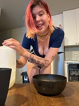 Snapshot of Esteem369 chatting on 18, 11, 2025 Esteem369 online show from 18, 11, 2025