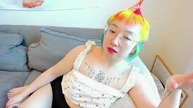 luxgray online show from 18, 3, 2025