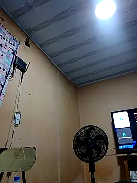 Snapshot of Liancy chatting on 10, 11, 2025 Liancy online show from 10, 11, 2025