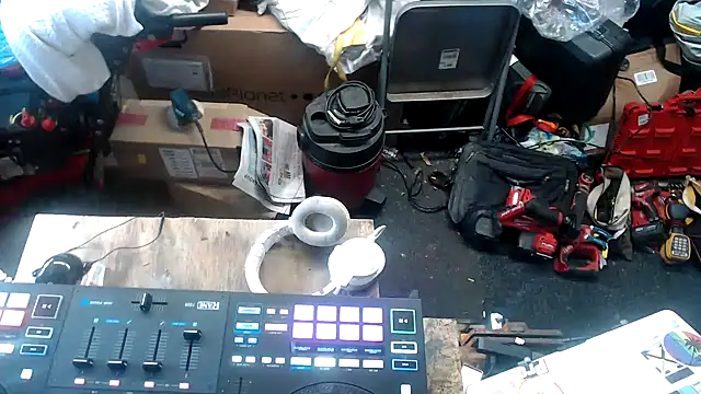 Snapshot of tongueispowerr6d9 chatting on 2, 1, 2025 tongueispowerr6d9 online show from 2, 1, 2025